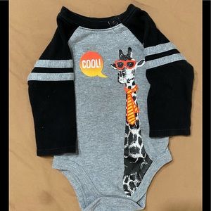 2-New Garanimals giraffe long Sleeve Onesie Bodysuits 3-6 months 2 for 1